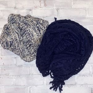 Chunky knit navy & blue/white infinity & blanket scarf bundle!!